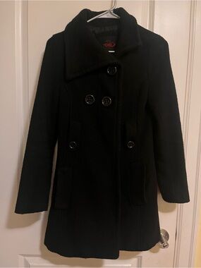 Yoki Black Double-Breasted Pea Coat
